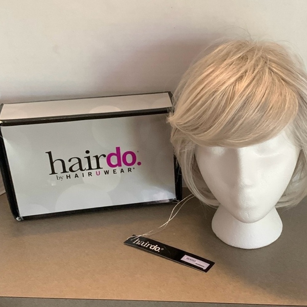 Hairdo Hair u wear Silver Wig